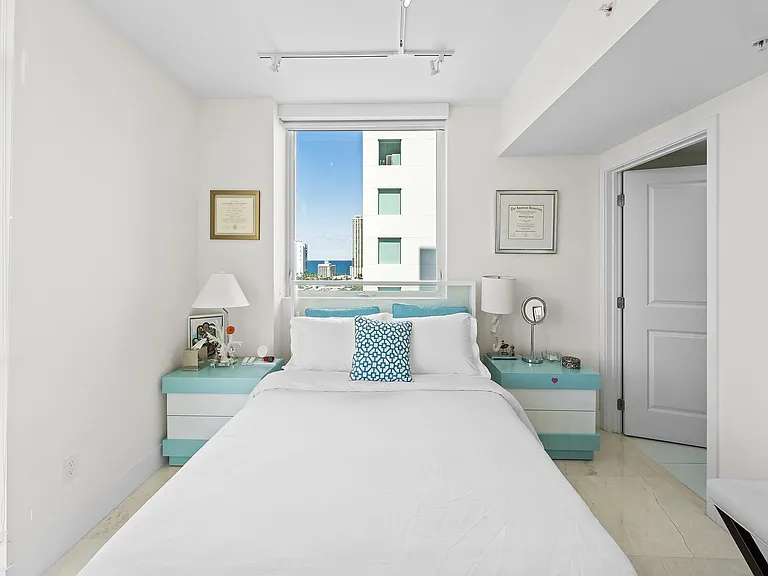 400 Sunny Isles Blvd #1608 — Photo 18