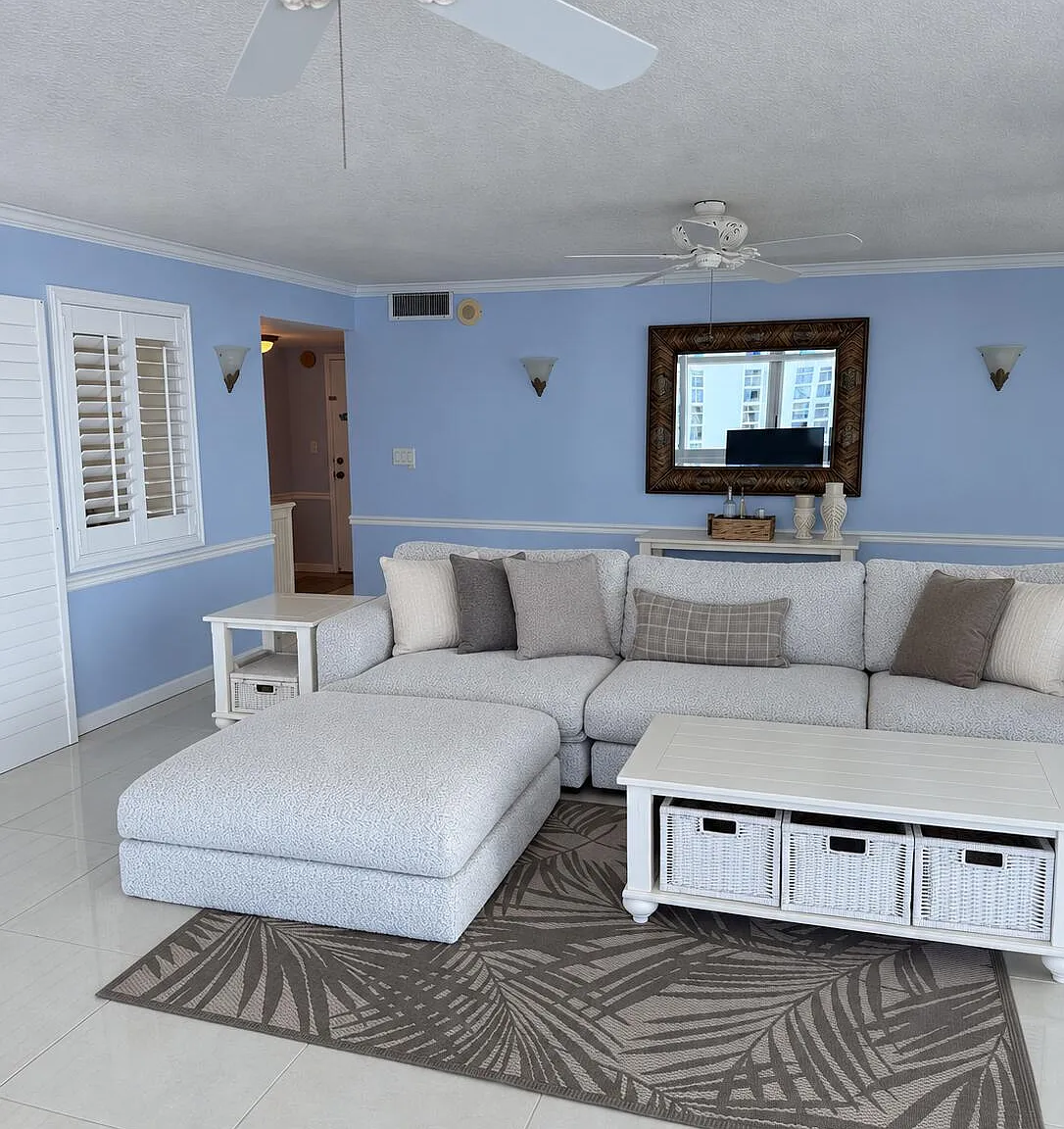 2 bed, 2.5 bath, 1650 sqft, $5,000 — Photo 4