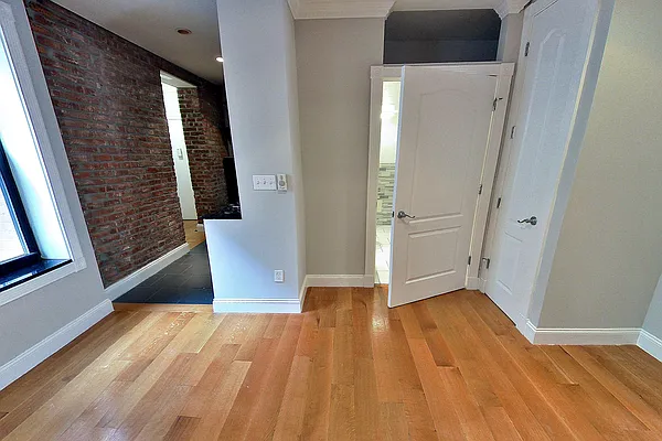 Rented by Centennial Properties NY | media 10