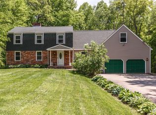 18 Country Rd, East Hampstead, NH 03826
