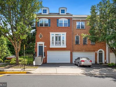 6863 Rolling Creek Way, Alexandria, VA, 22315