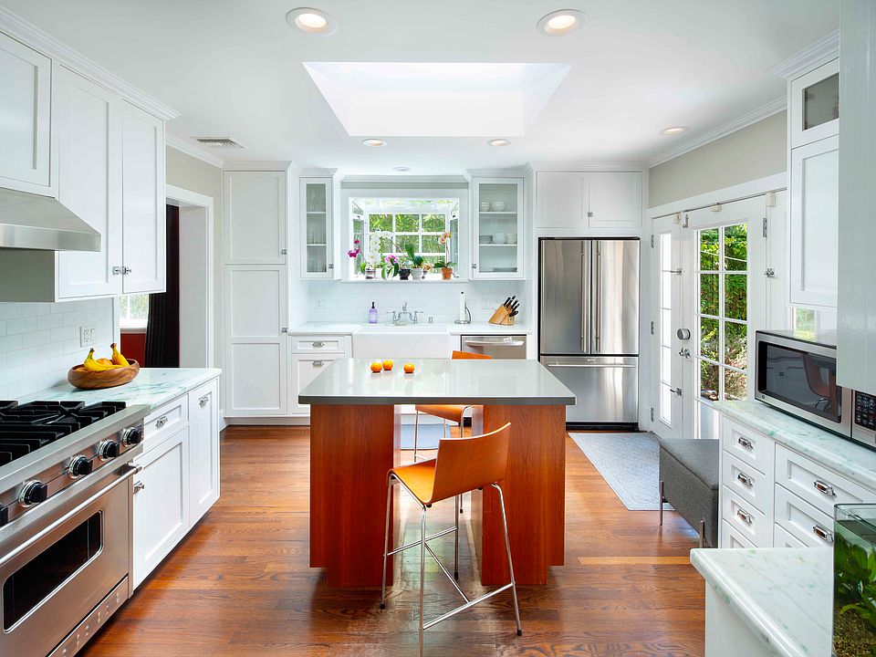 Chef's kitchen