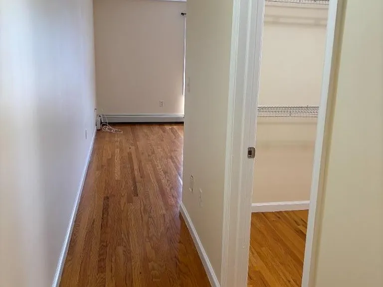 38 Henry St #A — Photo 36