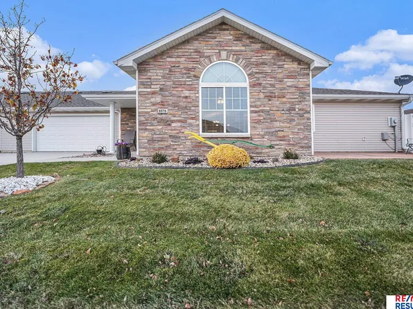 8576 N 160th Plz, Bennington, NE 68007