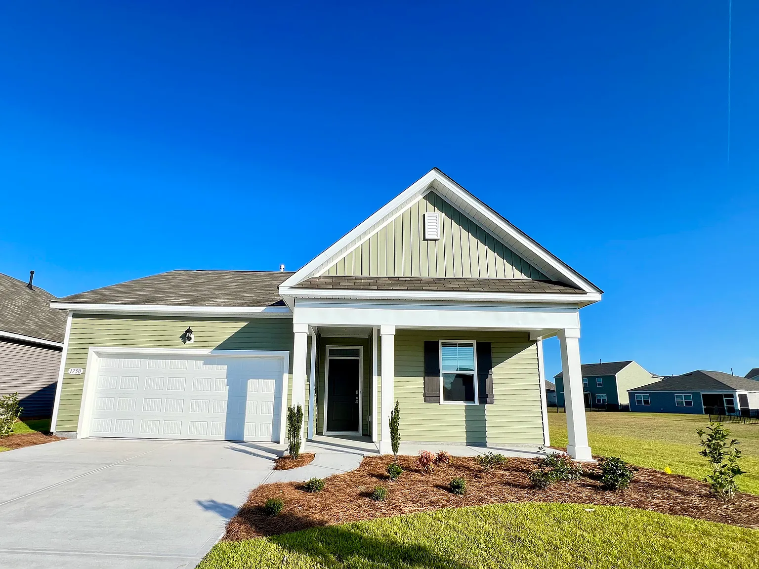 4 bed, 1774 sqft, $2,450 — Photo 1