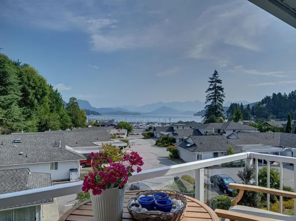 696 Trueman Rd #40, Gibsons, BC V0N 1V8