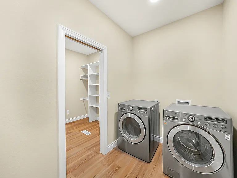 1830 Pinnacle Point — Photo 5