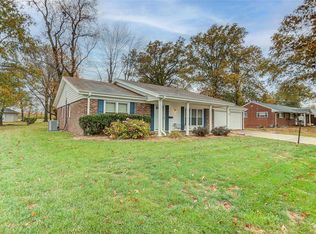 4304 Wedgewood Dr, Alton, IL 62002