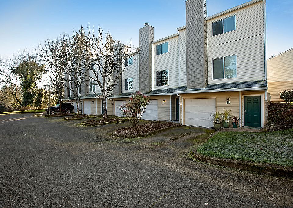 1st image of 13216 NE Salmon Creek Ave Unit Q6