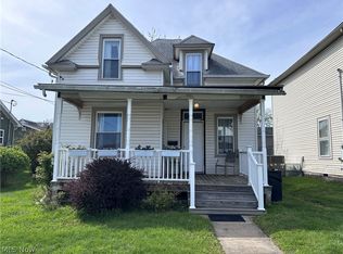 1605 Dewey St, Parkersburg, WV 26101