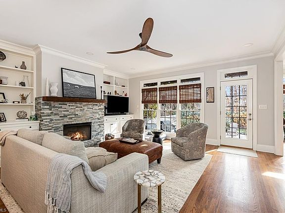4th image of 500 Topwater Ln