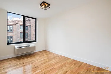 Rented by aptsandlofts.com