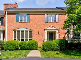 3 Riding Ridge Rd, Prospect, KY 40059