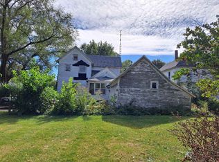 385 E Main St, Sheldon, IL 60966