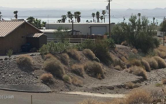 2nd image of 2800 Corral Dr