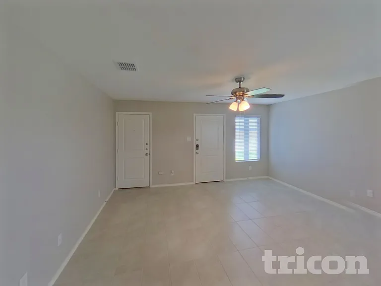 6445 Middlebury Dr — Photo 2