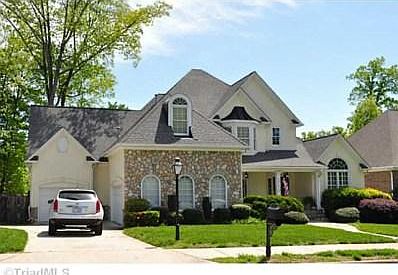 2nd image of 5010 Heddon Way