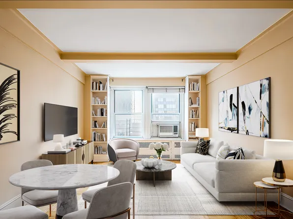 433 West 34th Street image 1 of 9