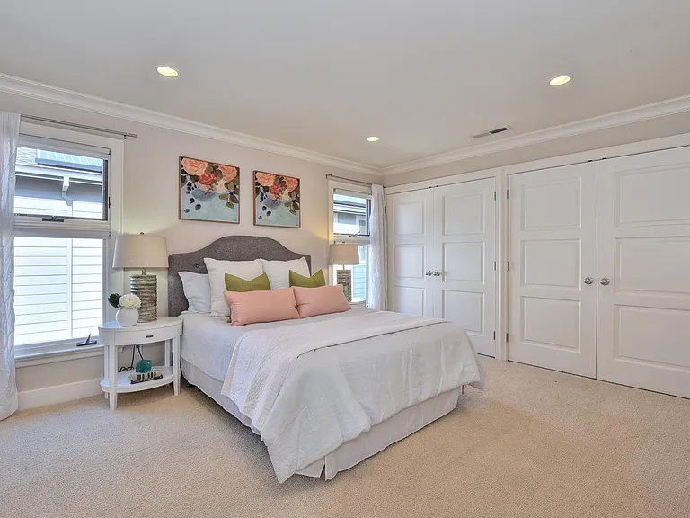 1190 Willow Glen Way — Photo 33
