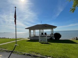 3776 E Pine Dr, Pt Clinton, OH 43452