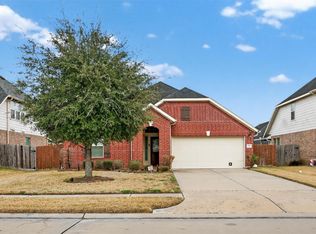 2009 Scissor Tail Rd, Pearland, TX 77581