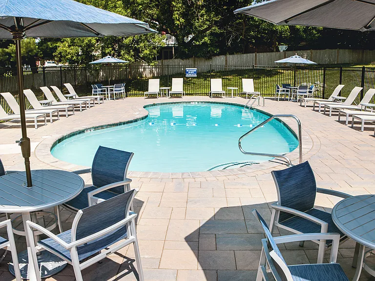 Sagamore Court — Photo 9