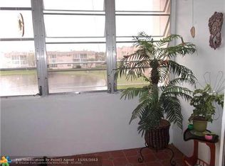 2900 W Sunrise Lakes Dr #310, Sunrise, FL 33322