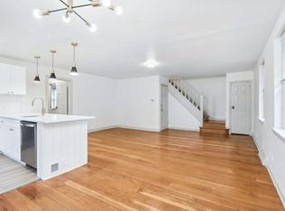 2931 W Queen Ln APT B, Philadelphia, PA 19129