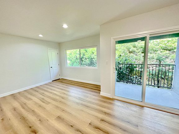 2nd image of 3926 Inglewood Blvd APT 6