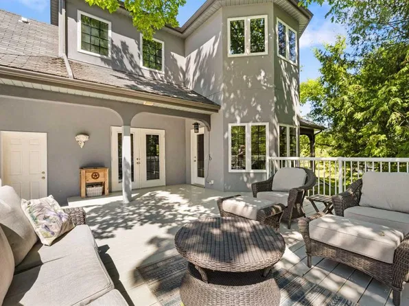 322 N 4th St, Woodlands County, AB T0E 0B0