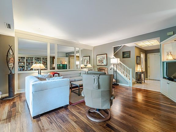 3rd image of 1235 Yale Pl APT 203
