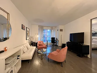 Rented by Winzone Realty Inc