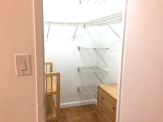 Rented by R New York