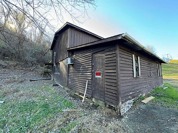 5th image of 826 County Road 17