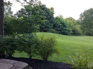 437 Butterfield Cir, Northfield, OH