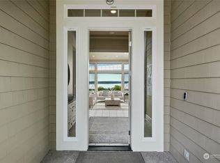 1812 56th St NE, Tacoma, WA
