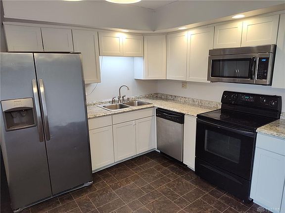 3rd image of 2066 Alabama Dr