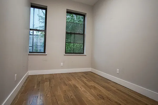 Rented by Brooklyn High Rise LLC | media 9