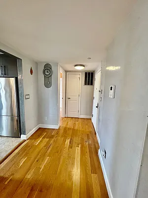 Sold by Maximillion Realty, Inc. | media 51