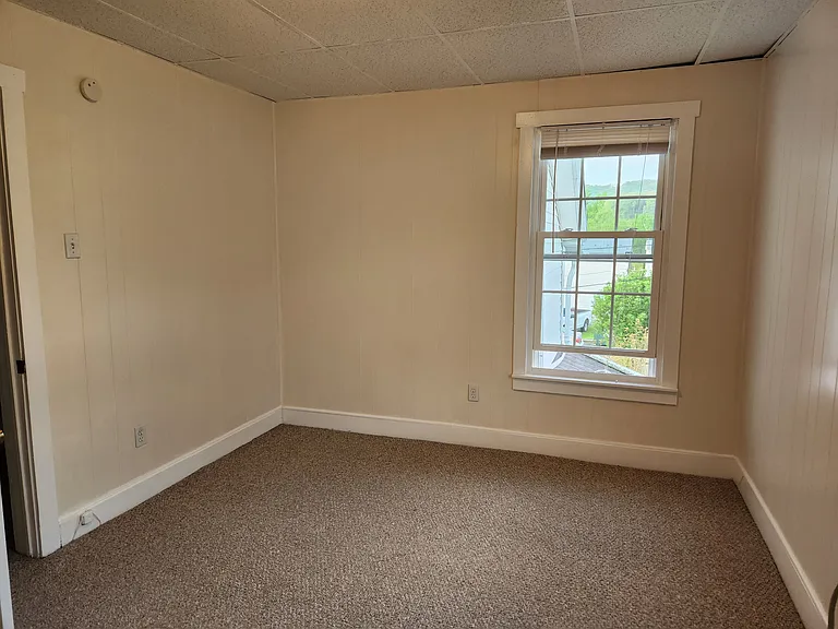 658 Grand St #101 — Photo 15