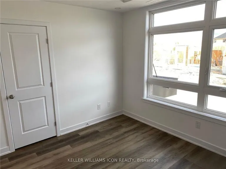35 G Overberg Way #H — Photo 6