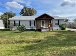 128 Jill Ln, Satsuma, FL 32189