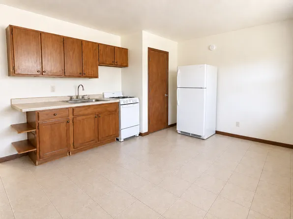 535 N Main St #3, Adams, WI 53910