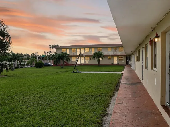 2551 NW 13th St APT 10, Miami, FL 33125