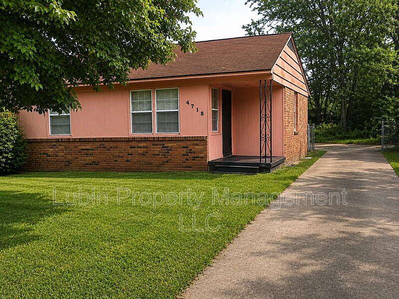 2nd image of 4718 Fairley Rd
