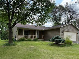 9508 James Ave N, Brooklyn Park, MN 55444