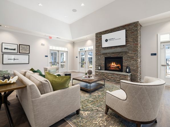 1090 Summersweet Dr #4131