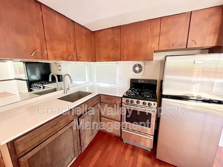 134 Fondulac St — Photo 11