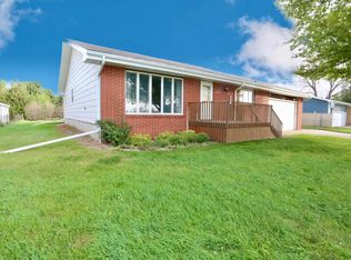 1215 24th Ave NE, Aberdeen City, SD 57401