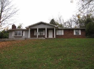1327 E Ridge Rd, Sevierville, TN 37862